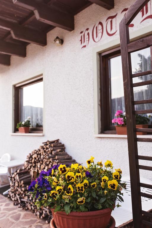 Hotel Mignon Folgaria Esterno foto